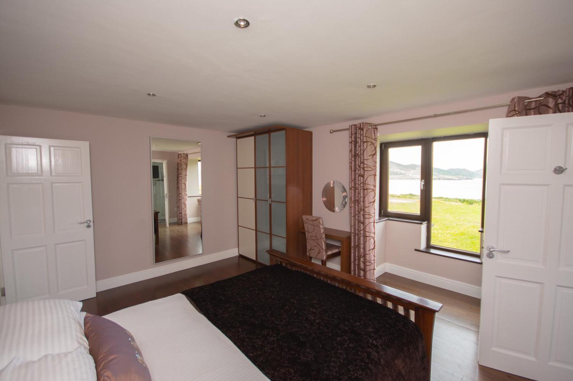 Fuchsia Lodge - New Luxury 5* Beachside Lodge With Sauna - 4 Beds Ensuite - Spectacular Location Waterville Exteriér fotografie