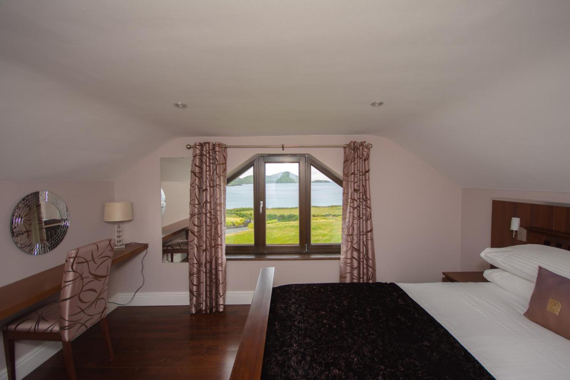 Fuchsia Lodge - New Luxury 5* Beachside Lodge With Sauna - 4 Beds Ensuite - Spectacular Location Waterville Exteriér fotografie