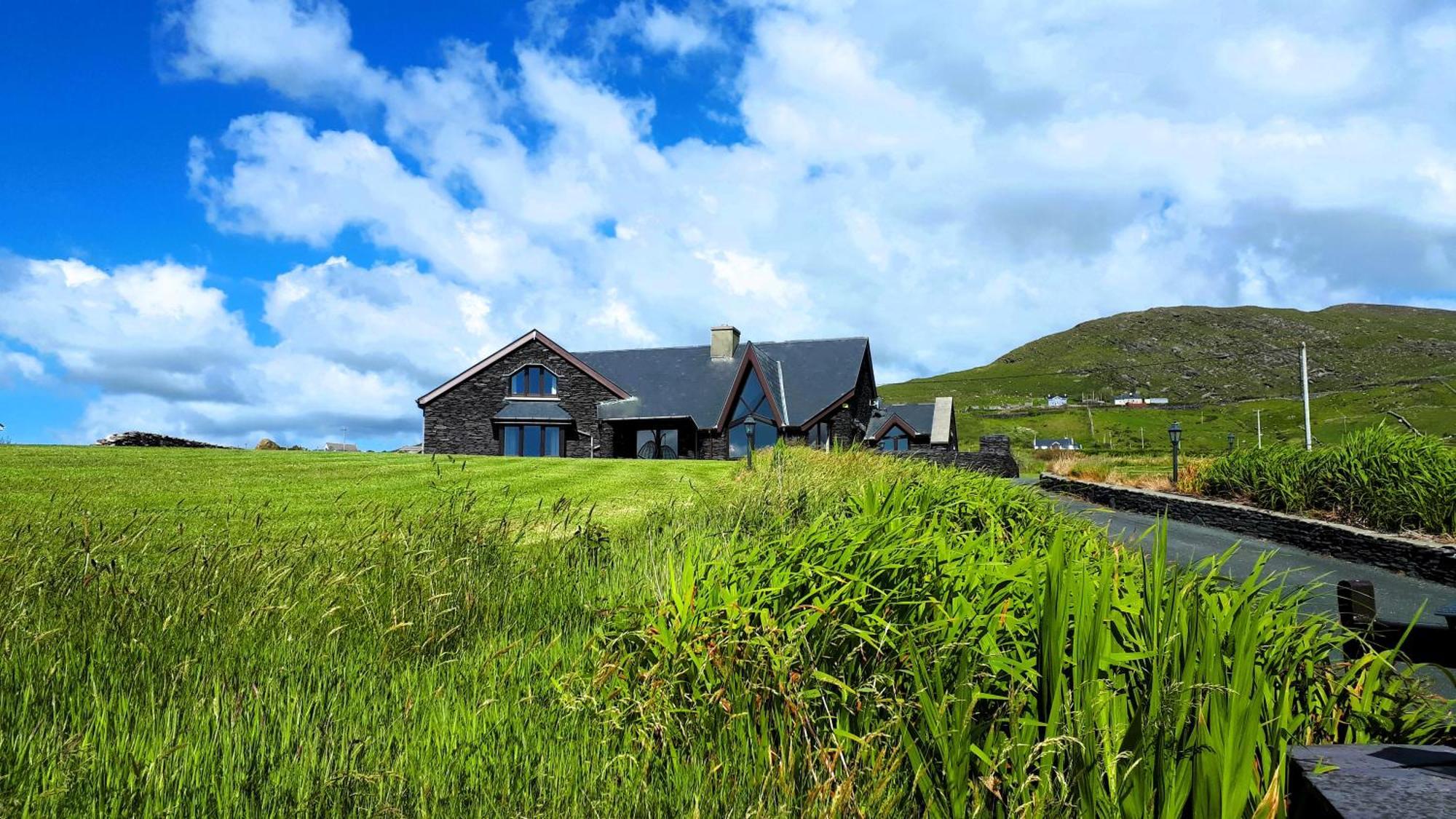 Fuchsia Lodge - New Luxury 5* Beachside Lodge With Sauna - 4 Beds Ensuite - Spectacular Location Waterville Exteriér fotografie
